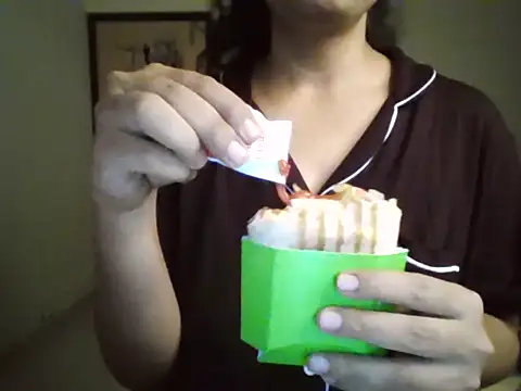 Snapshot of MakeMeCumAhh chatting on April 2026 04:48:01 PM MakeMeCumAhh online show from April 2026 04:48:01 PM