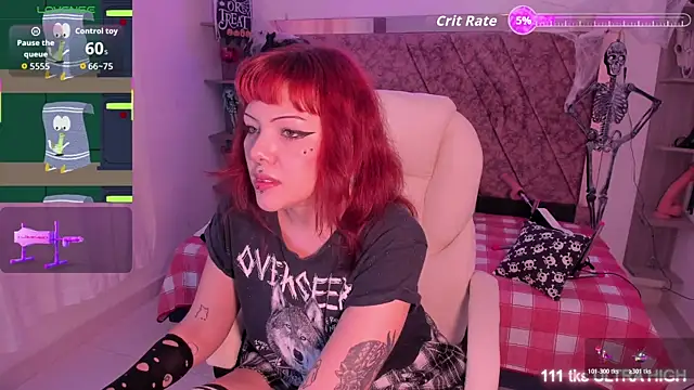 Sarah-Stoner online show from October 2025 09:00:02 PM