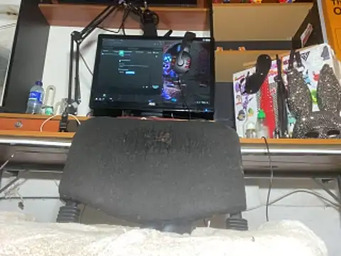 Lunita 5 online show from February 2026 08:18:01 PM