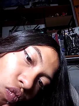 Lunita 5 online show from February 2026 08:01:02 PM