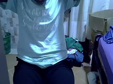 Just Karu online show from December 2025 12:14:01 PM