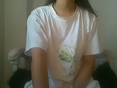 Snapshot of PARI_MAI chatting on November 2025 07:30:02 AM PARI MAI online show from November 2025 07:30:02 AM