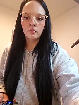 Jujuicy 97 online show from February 2026 11:09:02 AM