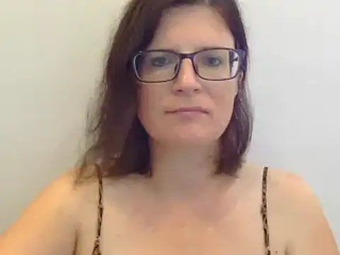 CrimsonMistress online show from January 2025 03:11:01 AM