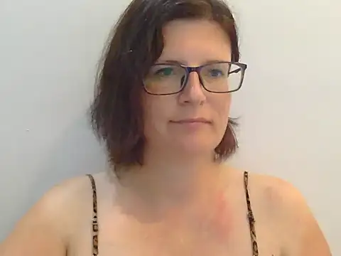 CrimsonMistress online show from February 2025 03:30:02 AM