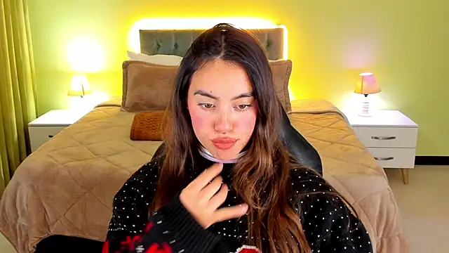 Snapshot of _Charlotte_evans_1 chatting on September 2025 11:29:02 PM Charlotte evans 1 online show from September 2025 11:29:02 PM