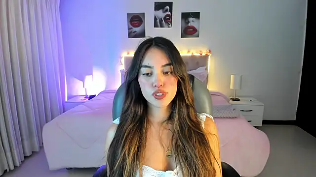 Snapshot of _Charlotte_evans_1 chatting on November 2025 12:21:02 AM Charlotte evans 1 online show from November 2025 12:21:02 AM