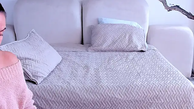 BridgetRodriguez online show from January 2025 03:32:02 PM