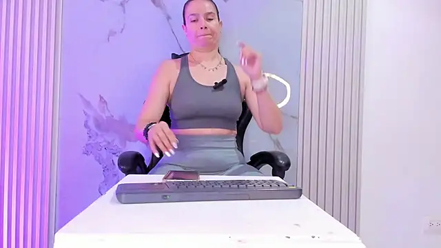 BridgetRodriguez online show from April 2026 01:12:01 PM