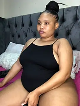 Anaelle24 online show from June 2026 06:52:02 AM