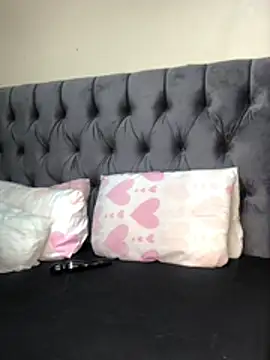 Snapshot of Anaelle24 chatting on June 2026 02:55:02 AM Anaelle24 online show from June 2026 02:55:02 AM