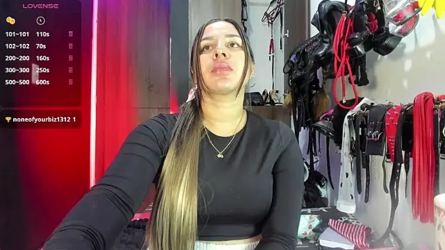 violet bdsmx online show from April 2026 08:46:01 PM