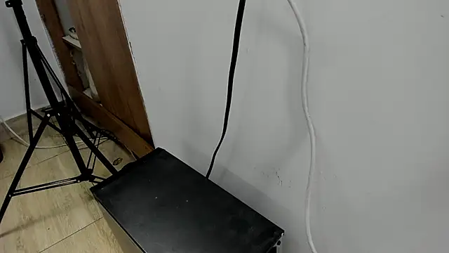 danielclarton1 online show from January 2025 05:38:01 PM