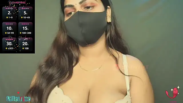 Snapshot of sameeksha_9 chatting on December 2024 07:46:02 PM sameeksha 9 online show from December 2024 07:46:02 PM