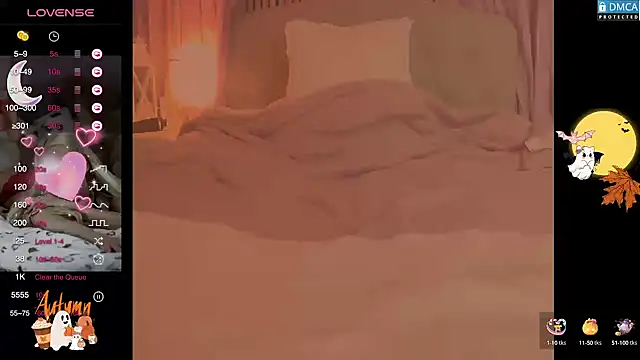 Blondecandie online show from September 2025 04:56:01 PM