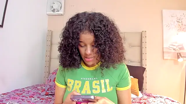 vanesasexyhot21 online show from April 2026 02:51:02 AM