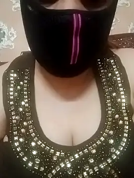 YoursAashi online show from January 2025 05:55:02 PM