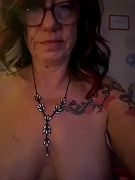 Snapshot of karrmmaa chatting on November 2025 12:09:02 PM karrmmaa online show from November 2025 12:09:02 PM