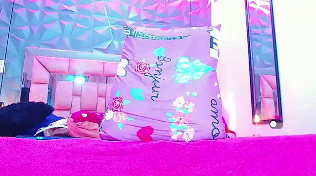 Doll IvannaTs online show from February 2025 02:06:01 AM