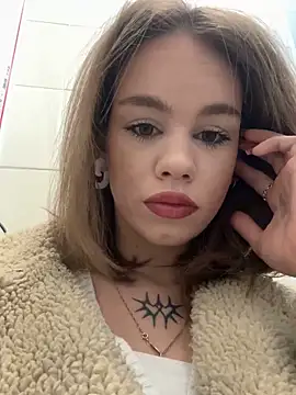 Street young online show from December 2024 12:45:01 PM