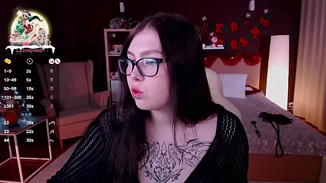 Snapshot of Arizonaa_Muse chatting on December 2024 12:34:01 PM Arizonaa Muse online show from December 2024 12:34:01 PM