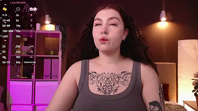 Snapshot of Arizonaa_Muse chatting on February 2025 12:32:01 AM Arizonaa Muse online show from February 2025 12:32:01 AM