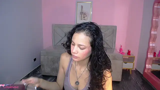 Snapshot of Tyna_ch chatting on June 2026 12:46:02 PM Tyna ch online show from June 2026 12:46:02 PM