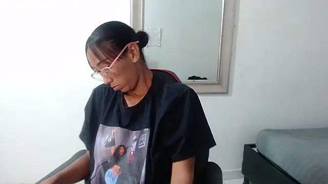 ZashaRomero online show from December 2024 03:52:01 AM