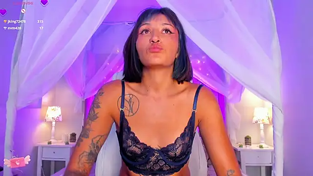 Valkiria ponce online show from January 2025 01:24:01 AM