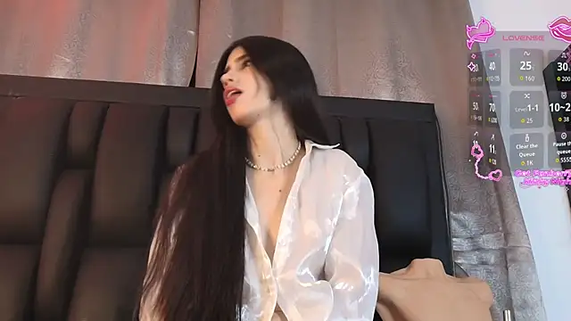 SaraRoy  online show from June 2026 03:31:02 AM