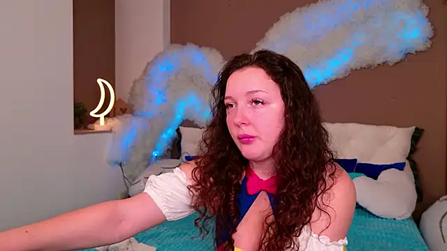 GloriNichols online show from October 2025 07:12:01 AM