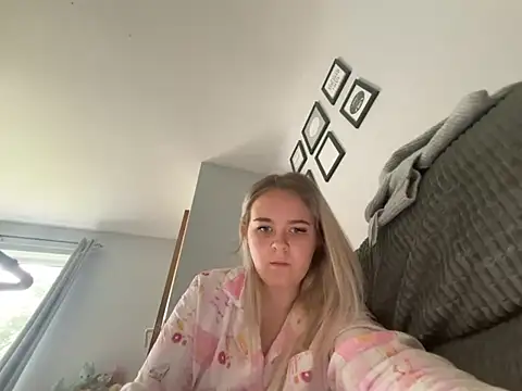 princess blondex online show from June 2026 08:15:01 AM