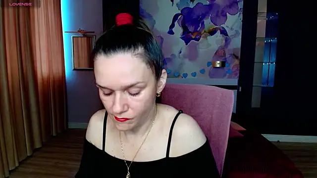 AriaGray online show from April 2026 06:55:01 AM