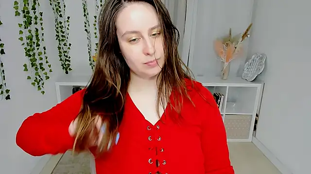 Snapshot of Lattea chatting on June 2026 12:30:02 PM Lattea online show from June 2026 12:30:02 PM