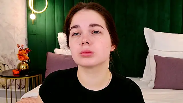 DeniseReese online show from October 2025 02:09:01 AM