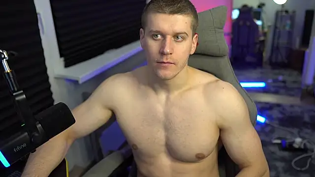 Bruno Banani online show from October 2025 08:42:01 PM