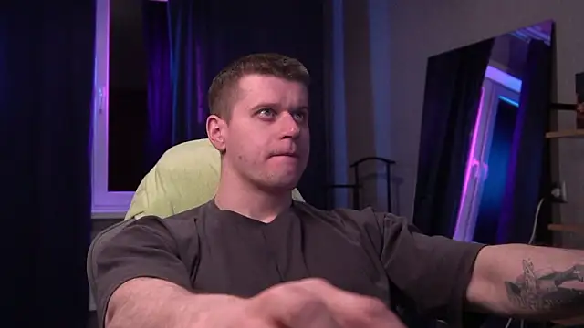 Bruno Banani online show from March 2026 07:30:01 PM