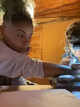 Snapshot of sammoura01 chatting on February 2025 12:33:01 AM sammoura01 online show from February 2025 12:33:01 AM