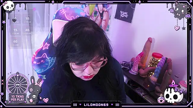LiloMoon69 online show from July 2026 07:54:01 AM