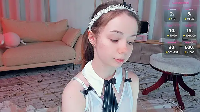 DominikaElis online show from April 2026 07:12:02 PM