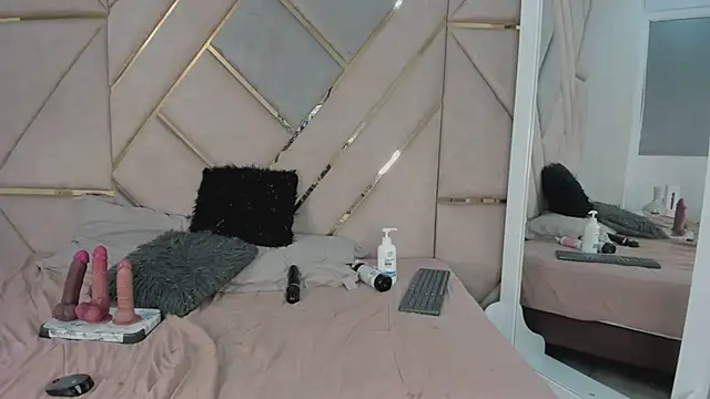 Daddysgirl1  online show from January 2025 08:57:02 AM