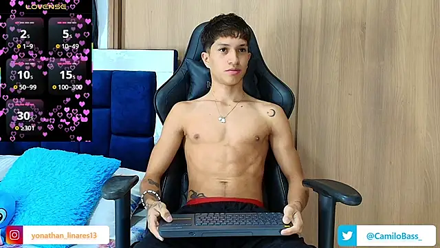  CamiloBass online show from November 2025 09:07:01 PM