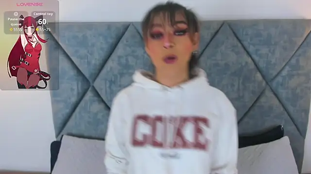 Maiskeen Zamara online show from February 2026 11:55:01 AM