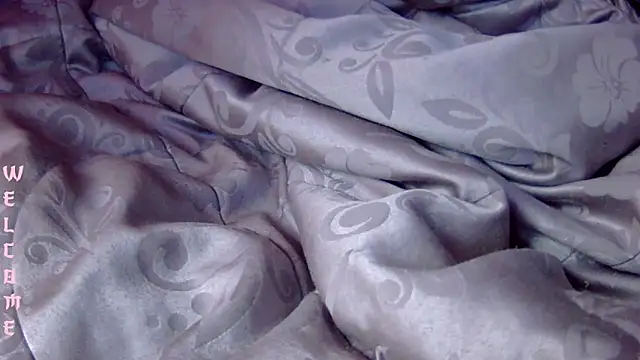 zagarah- online show from April 2026 07:39:01 PM