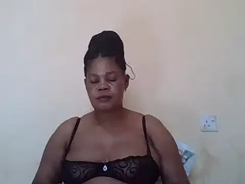 Snapshot of ANALQUEEN4 chatting on February 2025 02:02:01 PM ANALQUEEN4 online show from February 2025 02:02:01 PM