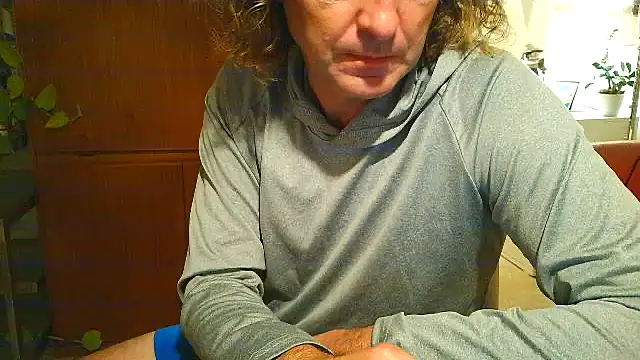 costanza7070 online show from October 2025 04:15:01 AM