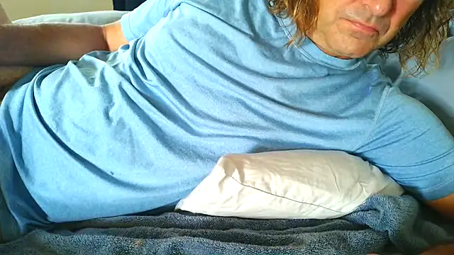 costanza7070 online show from October 2025 11:27:01 PM