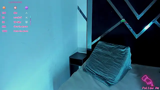 Snapshot of Piggy_Eddy chatting on November 2025 09:13:02 PM Piggy Eddy online show from November 2025 09:13:02 PM