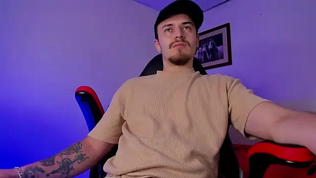 james connor2 online show from January 2025 06:56:02 PM