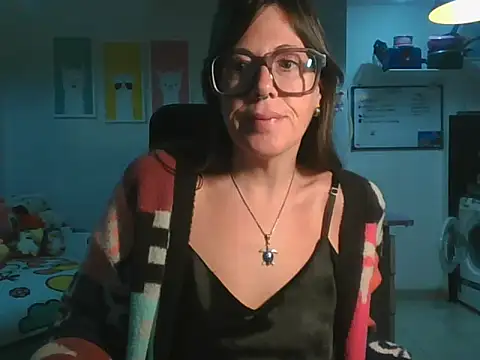 Snapshot of Calentandote chatting on May 2026 08:55:02 AM Calentandote online show from May 2026 08:55:02 AM